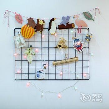 重庆梧栖公寓(中国历史文化名街雕塑分店)酒店提供图片