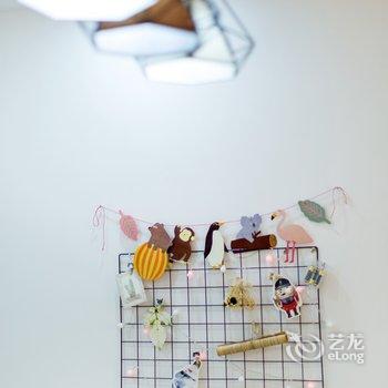 重庆梧栖公寓(中国历史文化名街雕塑分店)酒店提供图片