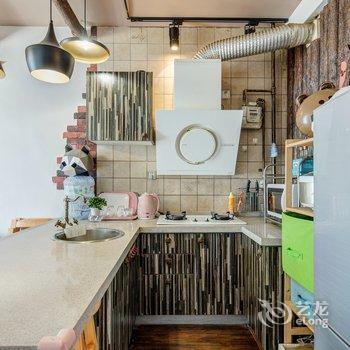 西安最后的男巫公寓(新小寨村分店)酒店提供图片
