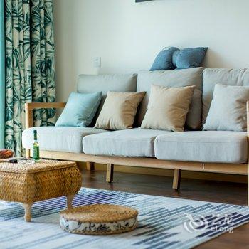 重庆梧栖公寓(中国历史文化名街雕塑分店)酒店提供图片