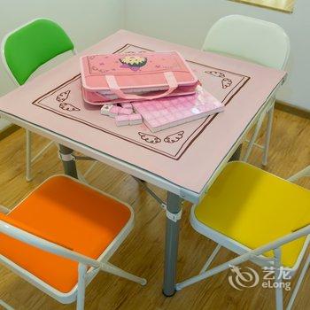 重庆梧栖公寓(中国历史文化名街雕塑分店)酒店提供图片