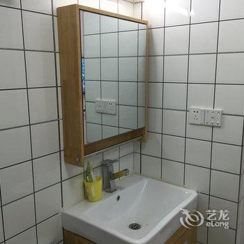 重庆seven1615公寓(冶金村分店)酒店提供图片