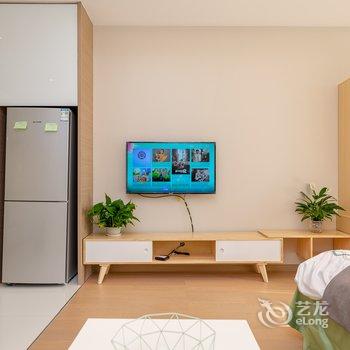 Coco王))公寓(三道拐分店)酒店提供图片
