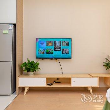 Coco王))公寓(三道拐分店)酒店提供图片