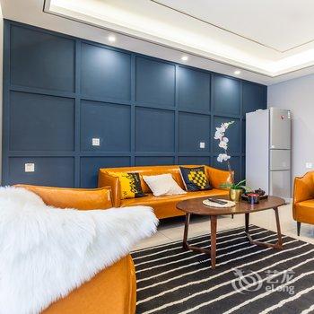 西安vivi家城市生活民宿(大雁塔村分店)酒店提供图片