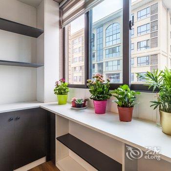 西安vivi家城市生活民宿(大雁塔村分店)酒店提供图片