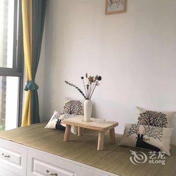 重庆陈小秋公寓(磁器口横街分店)酒店提供图片