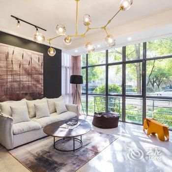 CosyRoom公寓(上海白杨路店)酒店提供图片