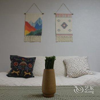 杨宗翰公寓(西安乐翔儿童主题乐园店)酒店提供图片