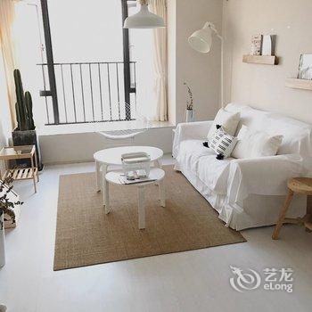 广州Oneday设计师民宿(飞虎队分店)酒店提供图片