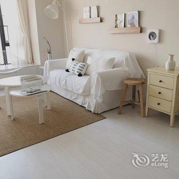 广州Oneday设计师民宿(飞虎队分店)酒店提供图片