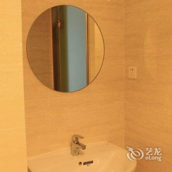 成都小蔡的小屋(马鞍山烈士墓分店)酒店提供图片