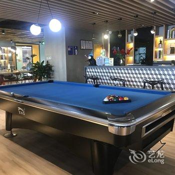 成都张黎公寓(全年红红木艺术馆分店)酒店提供图片