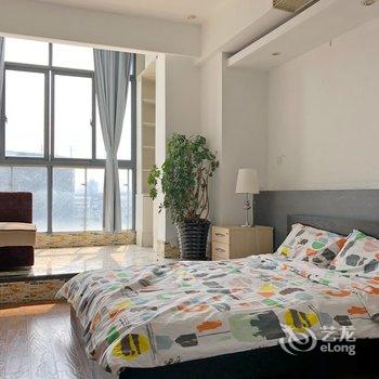 上海空中花园别墅金桥碧云张江外高桥保税区(壹居游乐园分店)酒店提供图片