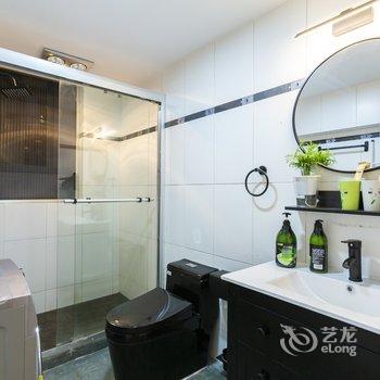 上海CosyRoom公寓(东华村分店)酒店提供图片
