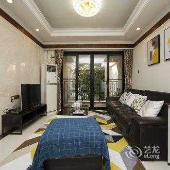 广州江小姐姐公寓(塘边街一巷分店)酒店提供图片