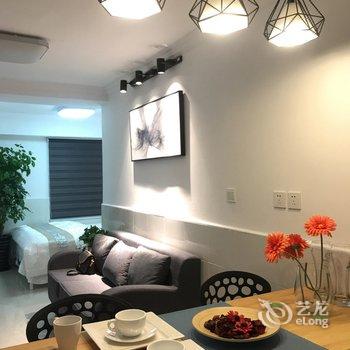 上海复兴中路553弄老洋房酒店提供图片