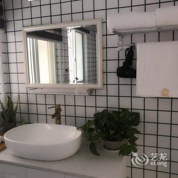 上海复兴中路553弄老洋房酒店提供图片