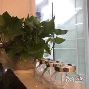 上海复兴中路553弄老洋房酒店提供图片