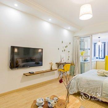 重庆笑眼千千普通公寓酒店提供图片