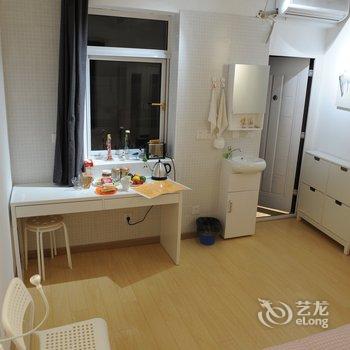 上海土豆窝窝老洋房酒店提供图片