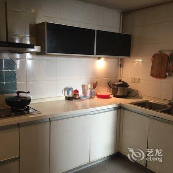 成都华西川大附近文艺复式楼中楼10居公寓(金陵横路48号分店)酒店提供图片