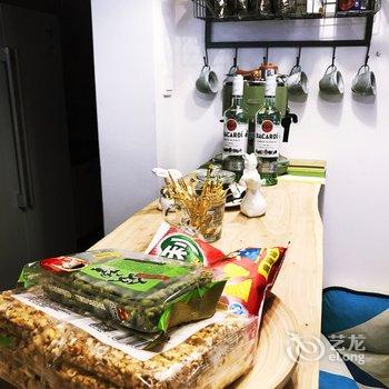 西安两个热爱烘焙的女生普通公寓酒店提供图片