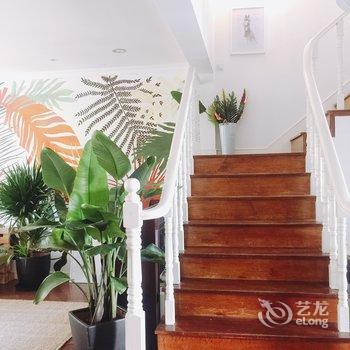 上海热栈服装设计师民宿客栈之家(罗家村分店)酒店提供图片