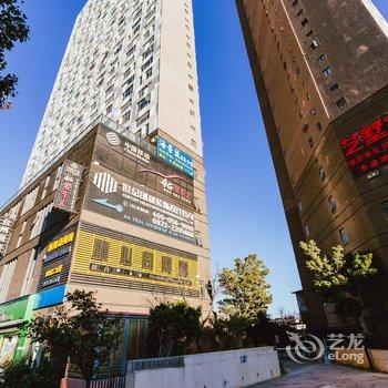 大理市下关艺墅花乡精品跃层公寓酒店提供图片