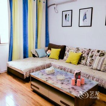 西安桃花潭精装公寓(含元路店)酒店提供图片