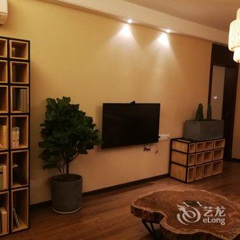重庆吴梦雅公寓(南滨路景区分店)酒店提供图片