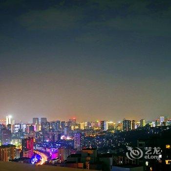 重庆清风乐耳的悉心之作普通公寓酒店提供图片