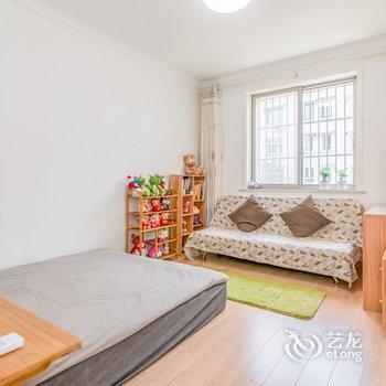 上海简约现代公寓酒店提供图片