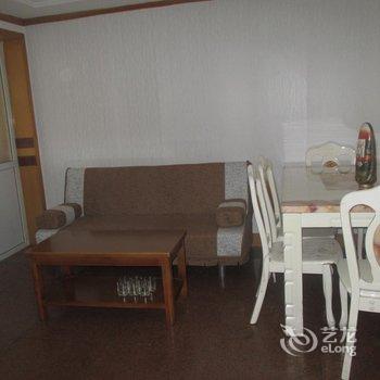 青岛家有儿女普通公寓(延安三路分店)酒店提供图片