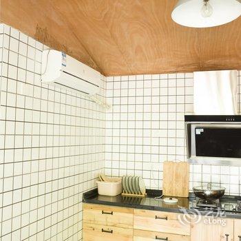 成都山与民宿island(鸟语林度假村分店)酒店提供图片