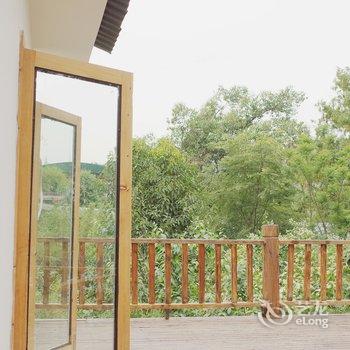 成都山与民宿island(鸟语林度假村分店)酒店提供图片