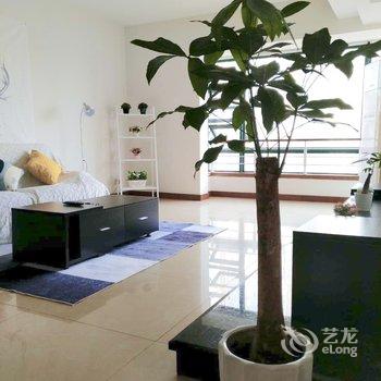 重庆姬娜娜公寓(八一路景观大道分店)酒店提供图片