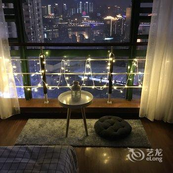 重庆姬娜娜公寓(八一路景观大道分店)酒店提供图片