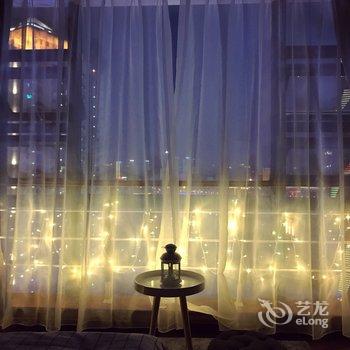 重庆姬娜娜公寓(八一路景观大道分店)酒店提供图片