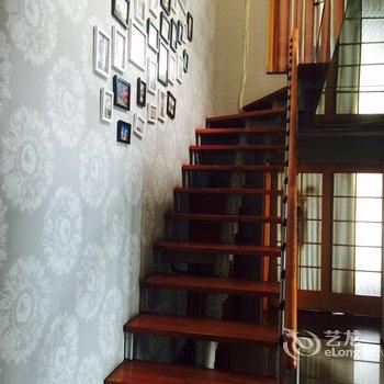 成都华西川大附近文艺复式楼中楼10居公寓(金陵横路48号分店)酒店提供图片