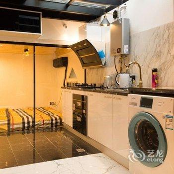 上海小黑之家老洋房酒店提供图片