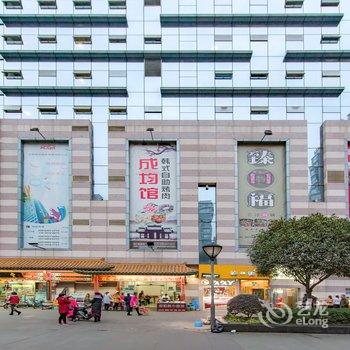 成都轻松熊2015特色民宿酒店提供图片