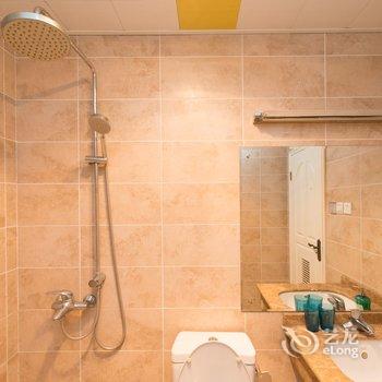 成都轻松熊2015特色民宿酒店提供图片