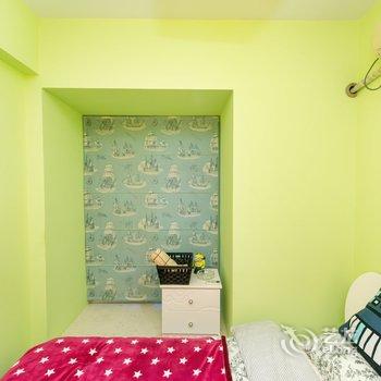 成都轻松熊2015特色民宿酒店提供图片