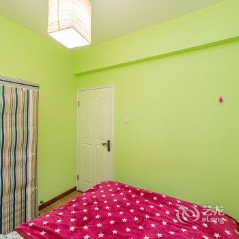 成都轻松熊2015特色民宿酒店提供图片