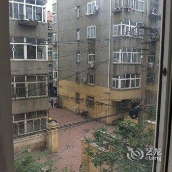 青岛栈桥附近带空调 能做饭普通公寓酒店提供图片