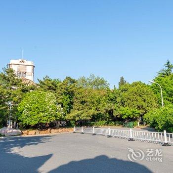 鱼山阁客栈(青岛辛家庄北山公园店)酒店提供图片