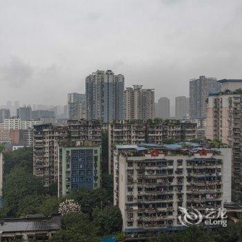 重庆大吉大利辉公寓(花半里路分店)酒店提供图片