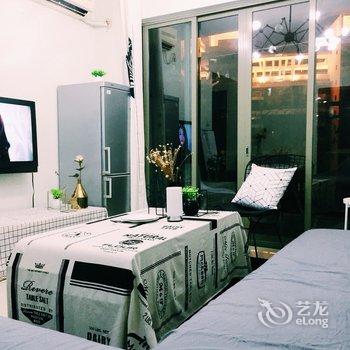 广州设计师江景公寓酒店提供图片