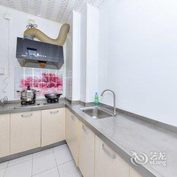 青岛诗.小雅酒店式公寓金沙滩店酒店提供图片